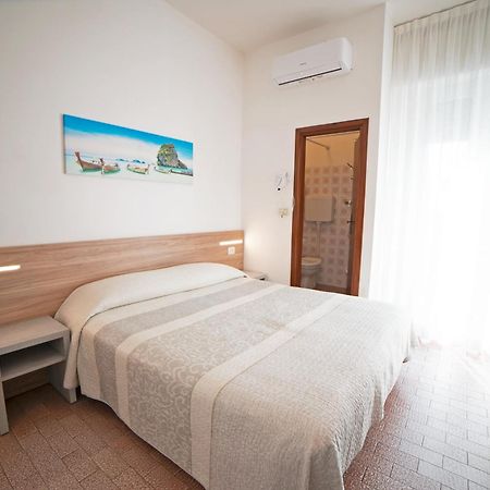 Hotel Mara Rimini Dış mekan fotoğraf